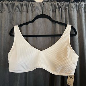 Hollister Ribbed VNeck Bikini Top BRAND NEW NEVER WORN